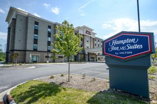 Hampton Inn & Suites Lenoir, NC - Lenoir - 0