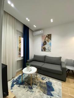 Apartament in Blloku in front of Taiwan - Tirana - 2