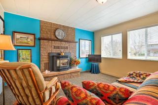 Tropic Family House - 10 Miles to Bryce Canyon! - 5