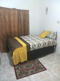 Fay Guest House - Negril - 1