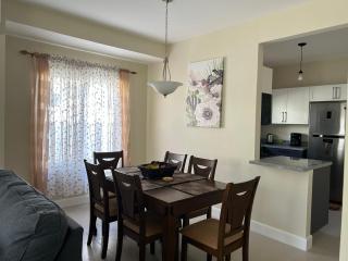 Seamist villa @Oceanpointe Lucea comfy 2BR w/pool gym & parking - Lucea - 9