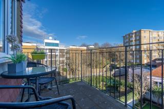 Brunswick Fab Pad - By My Getaways - Brighton & Hove - 9