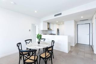 Trendy, Self Contained Inner City Apartment!! - Wagga Wagga - 9