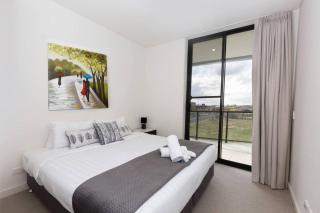 Trendy, Self Contained Inner City Apartment!! - Wagga Wagga - 5