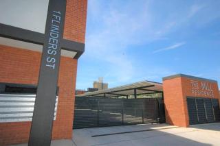 Trendy, Self Contained Inner City Apartment!! - Wagga Wagga - 4