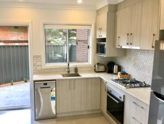 Wagga Apartments #2! - 1