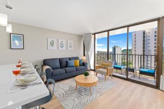 Stylish Oasis with Great Ocean and Diamond Head Views, Free Parking! - 2