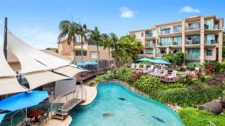 Unit 22 - 3 Bed Ocean View - Terrigal - 2