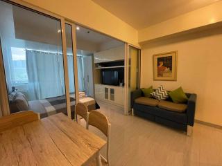 Azure Urban Resort with WIFI and Netflix - Manille - 0