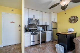 Updated Gulf Front Condo on the South End of Fort Myers Beach! condo - Fort Myers Beach - 1
