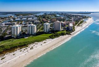 Updated Gulf Front Condo on the South End of Fort Myers Beach! condo - Fort Myers Beach - 8