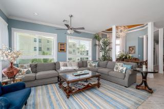 Luxury Beach Front Pool Home in Paradise! home - Fort Myers Beach - 2