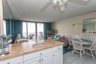 ROYAL GARDEN RESORT 505 condo - Myrtle Beach - 3