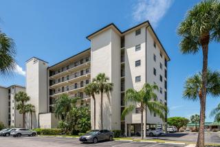 Estero Cove 132 - Beautifully Updated!! condo - Fort Myers Beach - 4