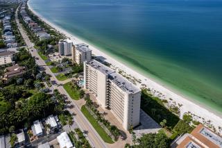 Welcome to Ambassador # 905 Penthouse condo - 7