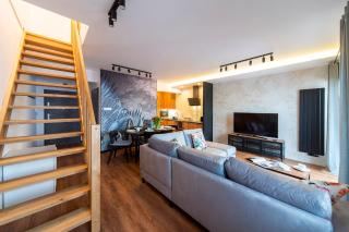 Elegancki Apartament Sun Seasons 24 w Karpaczu z Sauną i Parkingiem by Noclegi Renters - Karpacz - 2