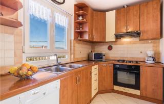 Gorgeous Home In Kastav With Wifi - Kastav - 9