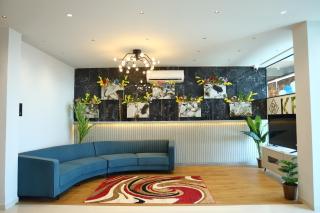 HOTEL THE PARKER INN By KBNT GROUP - Surat - 6