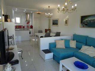 Moderno y renovado apartamento en zona residencial - Empuriabrava - 4