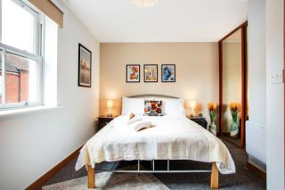 New! Peaceful 4 Bed home - Quiet and Cosy - 8