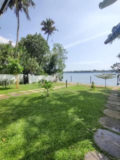 Eva Meadows - Kollam - 1