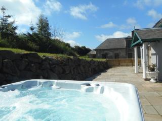Rose Cottage with Hot Tub - 9