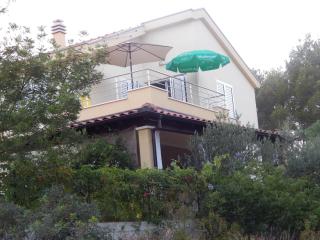 Apartments Mimose - Milna - 5