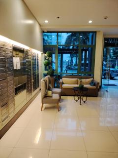 Two Palm Tree Villas Condotel Near Airport - Manila - 7