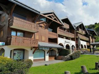 Appartement cosy avec terrasse au pied du télécabine, proche centre et commerces - FR-1-412-68 - Morillon - 1