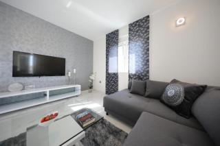 Luxury Majpruz Suites I - 4