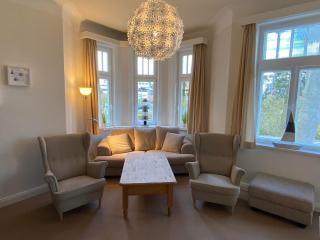 Haus Frisia - Timmendorfer Strand - 1