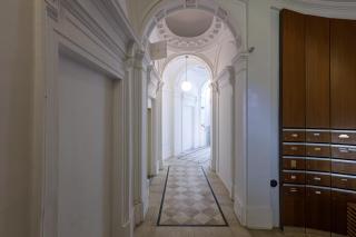 Newly renovated apartment in the Old Town - Bratislava - 3