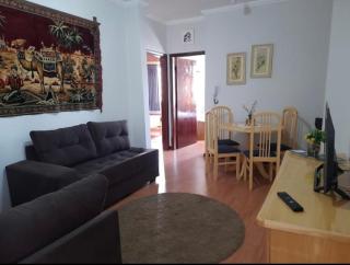 Apartamento Central, quarto andar - Serra Negra - 0