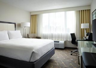 Holiday Inn & Suites Boston Peabody by IHG - 4