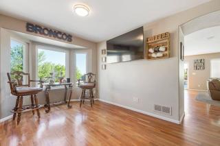 Sleeps 12 - Thornton - 25 Min to Downtown Denver - Thornton - 4