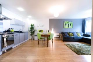 Modern 1KB 1DB Apt - Salford Quays - 2