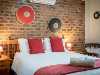 Bosveld Villa - Marloth Park - 3