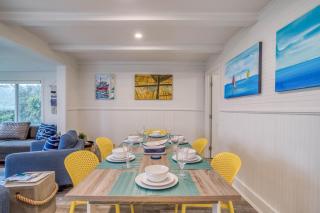 The Weather Gauge - Meredith Lodging - 1