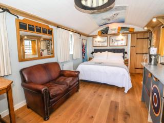 The Fenton - York - 7