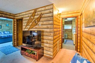 Fish and Hike Wooded Cabin 9 Mi to Lake Nebagamon! - 4