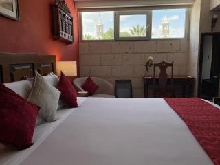 Katari Hotel at Plaza de Armas - Arequipa - 4