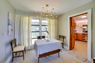 Fifties Beaufort Home with Patio, On Newport River! - Beaufort - 5