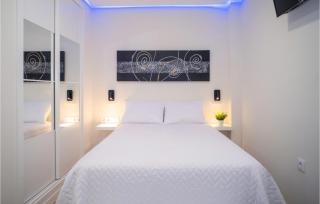 Nice Apartment In Conil De La Frontera - 9