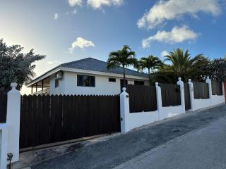 Villa at Damasco resort near Jan Thiel - Willemstad - 0