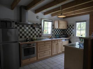 Maison soignée 800m port et plage, Le Palais, 2 ch, jardin, Wi-Fi, TV, proche commodités - FR-1-418-218 - Le Palais - 1