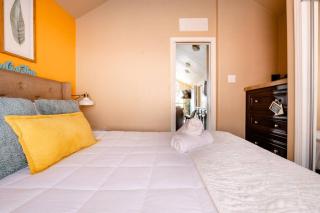 Cozy 1BR Chalet Pikes Peak,Grill and Relaxing Patio - 6