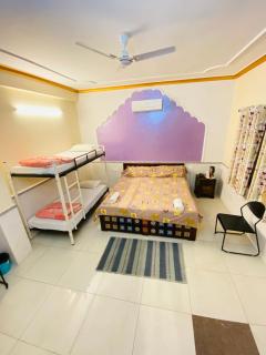 MOONLIGHT HOMESTAY & HOSTEL - Jaipur - 7