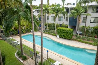 Rainbow Shores Resort Getaway! - 7