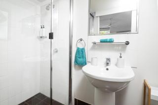 Emohruo Rainbow Shores - 3 Br Resort Apartment - 3