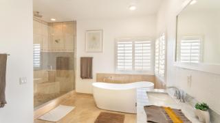 Hillside Desert House - Hot Tub, Fire Pit and BBQ! home - Yucca Valley - 2